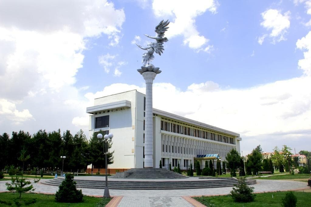 Namanganda Davlatobod tumani tiklanadi. Tuman innovatsion sitiga aylantirilishi aytildi