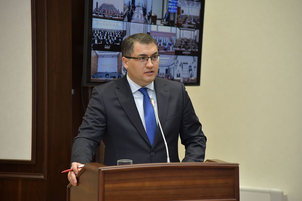 Yerlarni ajratib berishning amaldagi tartibi shaffof emas – Ruslanbek Davletov