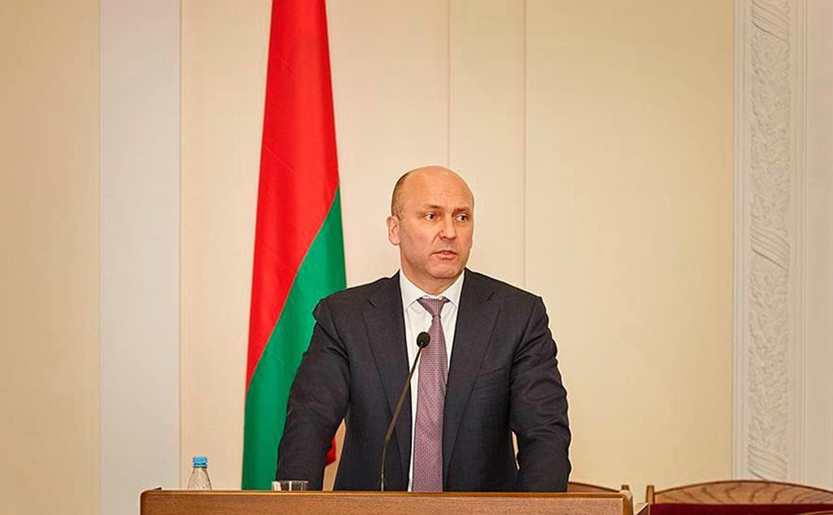 Lukashenkoni qo‘riqlash xizmatining sobiq rahbari pora olishda ayblanib 12 yilga qamaldi