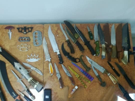 Sovuq qurol olib yurganlik uchun jinoiy javobgarlik joriy etilishi rejalashtirilmoqda