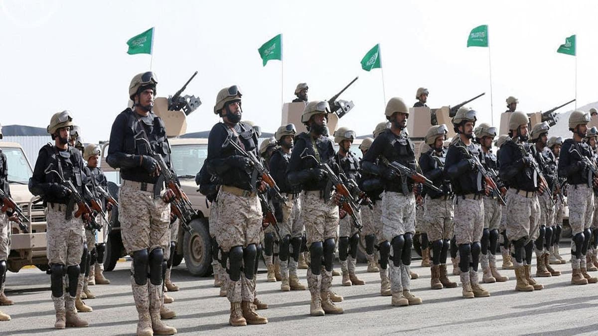 Saudiya Arabistoni qurolli kuchlari qo‘mondoni korrupsiyada gumon qilinib iste'foga chiqarildi