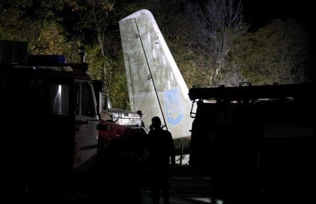 Xarkovdagi aviahalokat sababi va ikki kishi qanday omon qolgani ma'lum bo‘ldi