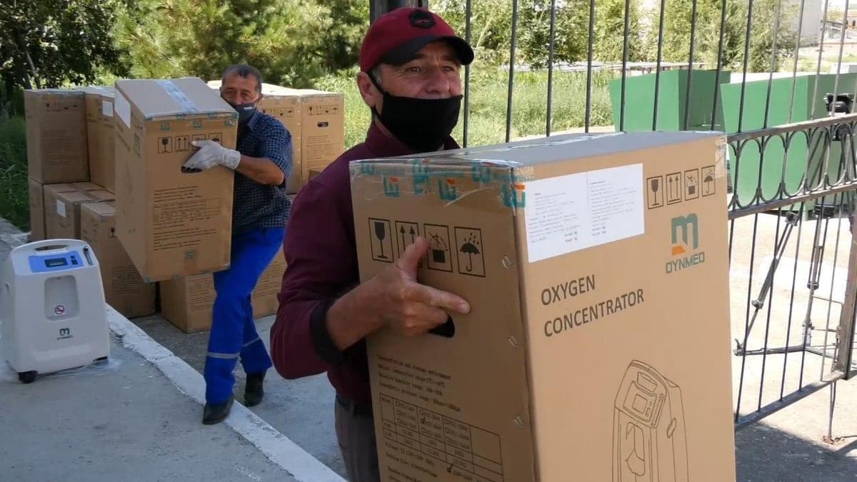 Buxorodagi kislorod konsentratorlari qonuniy sotib olinganmi? Moliya vazirligi izoh berdi