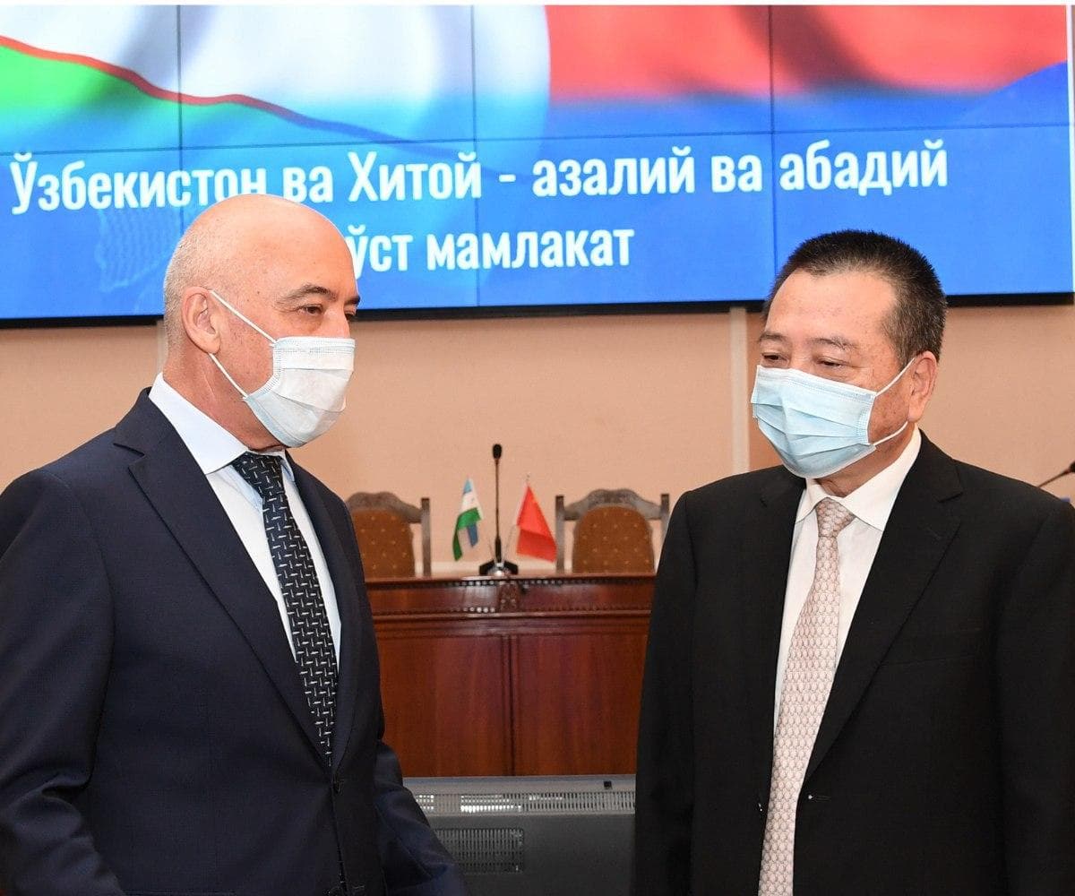 Xitoylik mutaxassislar bilan koronavirusga qarshi kurashda hamkorlikni yanada kengaytirishga oid shartnoma imzolandi