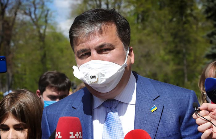 Prezident, islohotchi, «telba». Saakashvili yana katta siyosatda