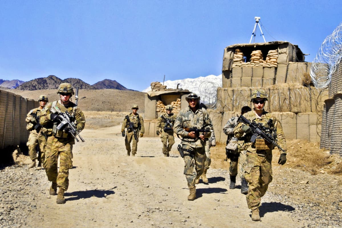 AQSh Afg‘oniston va Iroqda 2,5 mingdan harbiy qoldiradi