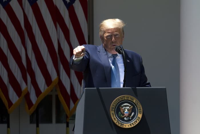 Трамп Хитойга қарши янада кескин чоралар қабул қилишни режалаштирди – ОАВ