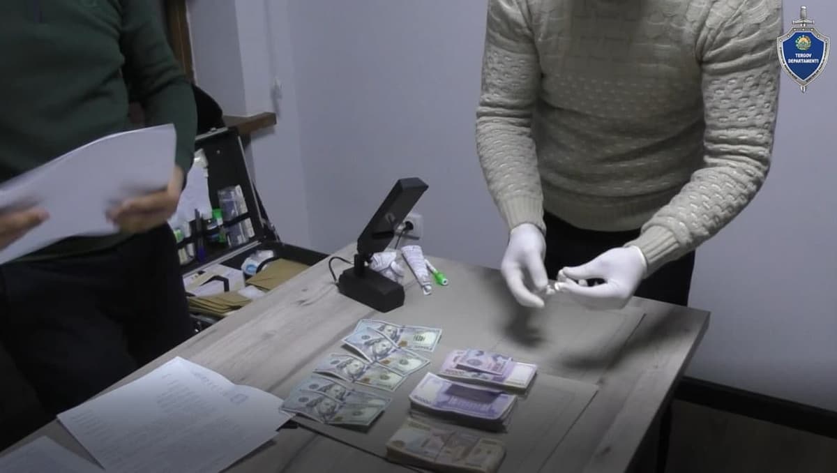 Buxoroda hali tug‘ilmagan bolasini 50 million so‘mga sotmoqchi bo‘lgan shaxs ushlandi