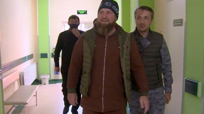 Ramzan Qodirov Covid-19 yuqtirib olishda gumonlanmoqda. U virus vahima qiladigan narsa emasligini aytgandi