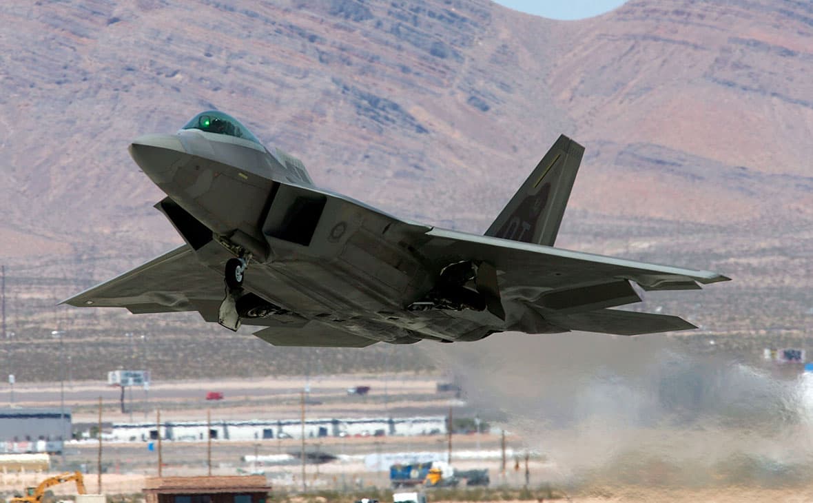 AQShda beshinchi avlod F-22 qiruvchi samolyoti halokatga uchradi