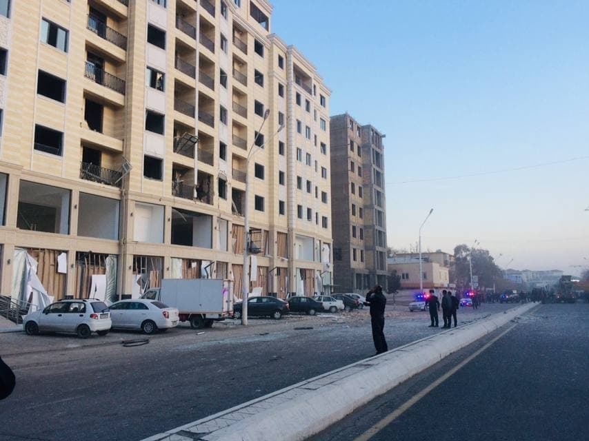 Buxoroda qurilayotgan ko‘p qavatli uyda gaz portladi