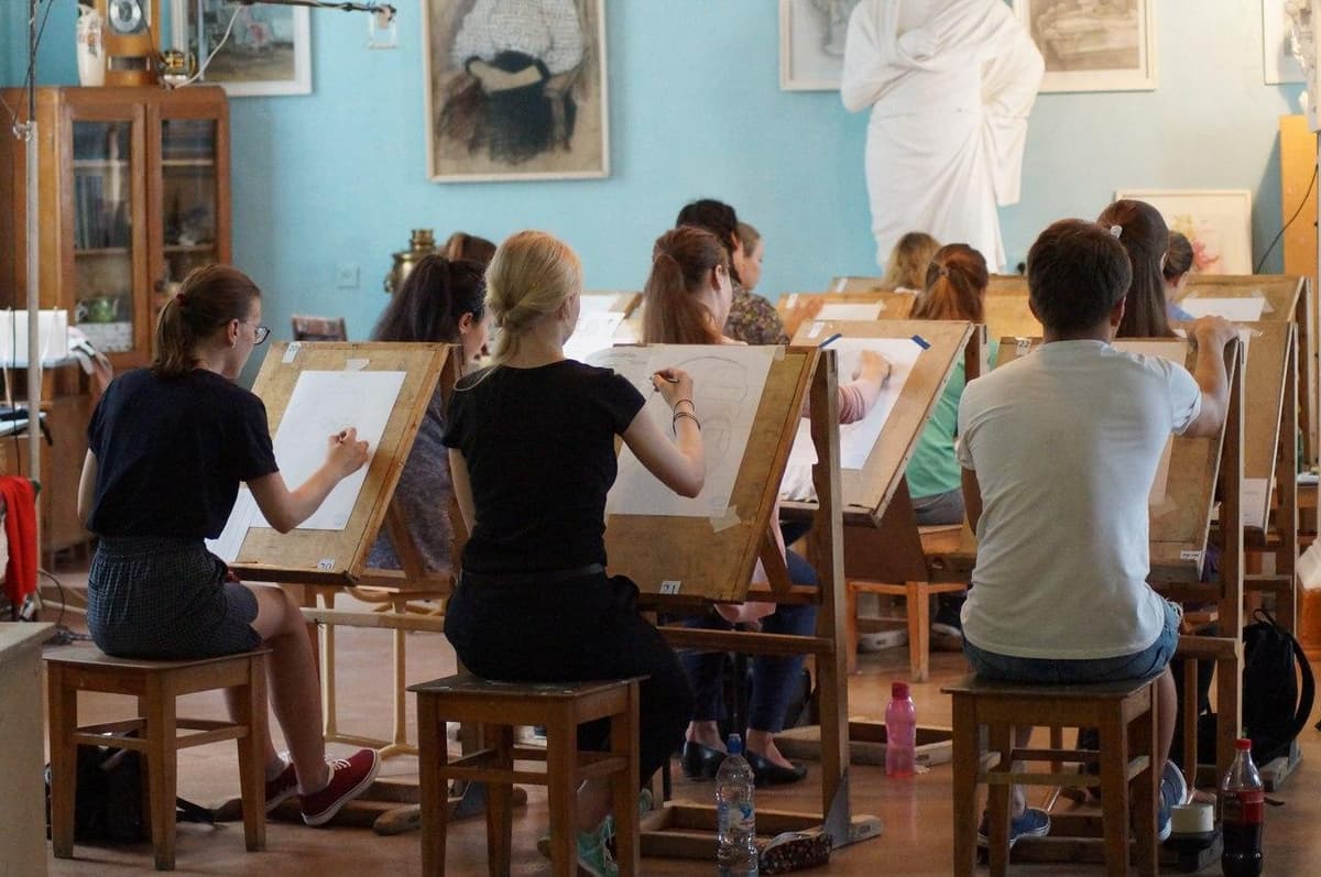 Milliy rassomlik va dizayn institutiga kirish imtihon natijalarini baholash mezonlari tasdiqlandi  