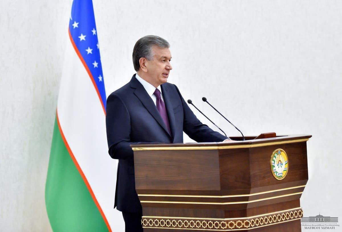 «Odamlar charchadi» – Prezident karantindan bosqichma-bosqich chiqish bo‘yicha navbatdagi qadamlarni qo‘yish vaqti kelgani haqida gapirdi