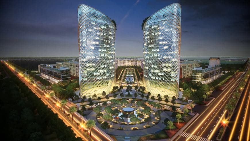 Намангандаги бизнес ва кўнгилочар маркази – Namangan Square мажмуаси