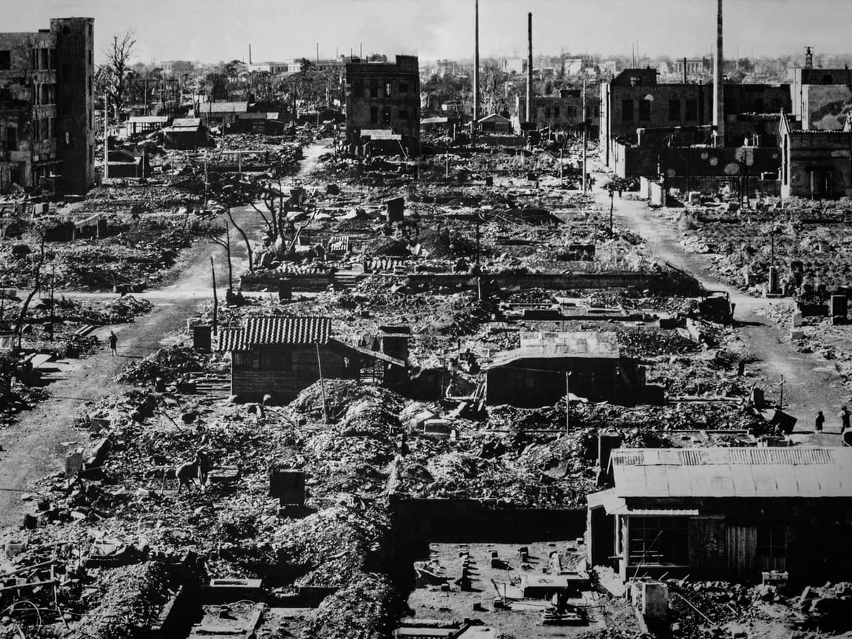 Yaponiyada AQSh bombardimonidan jabrlanganlarga 5 ming dollardan to‘lanishi mumkin
