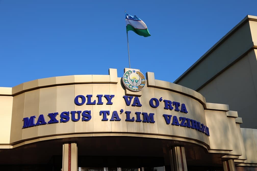 Oliy ta'lim vazirligi OTMda kontrakt pullari nimaga sarflanishi haqida ma'lumot berdi