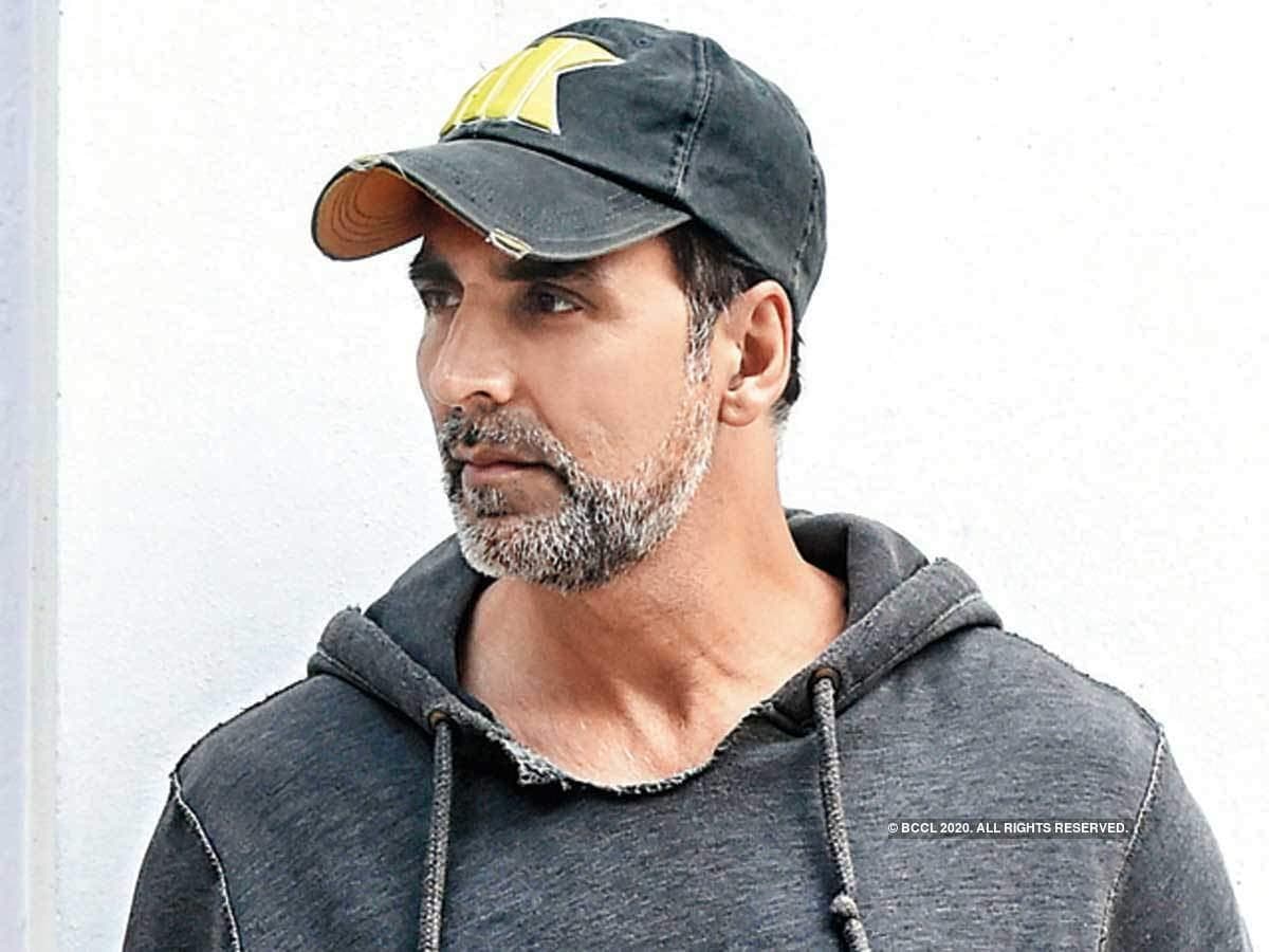 Hindistonda aktyor Akshay Kumar koronavirusga qarshi kurash fondiga 3,3 mln dollar xayriya qildi