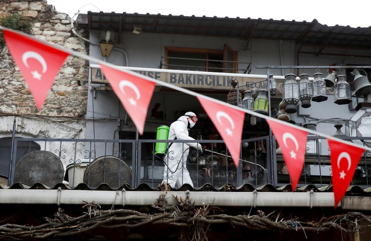 Turkiya iyundan xorijlik turistlarni qabul qilishni rejalashtirmoqda