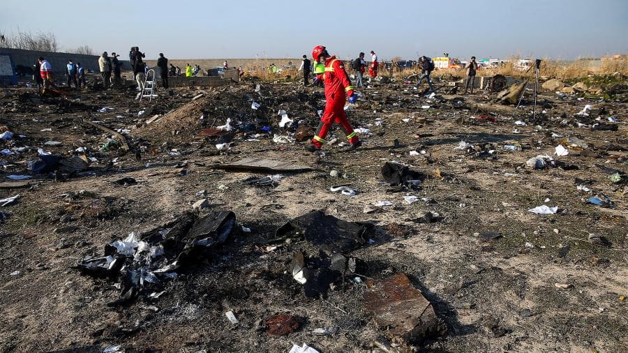 Eron Ukrainaning Boeing samolyoti halokatida qurbon bo‘lganlarning oilalariga 150 ming dollardan tovon puli beradi
