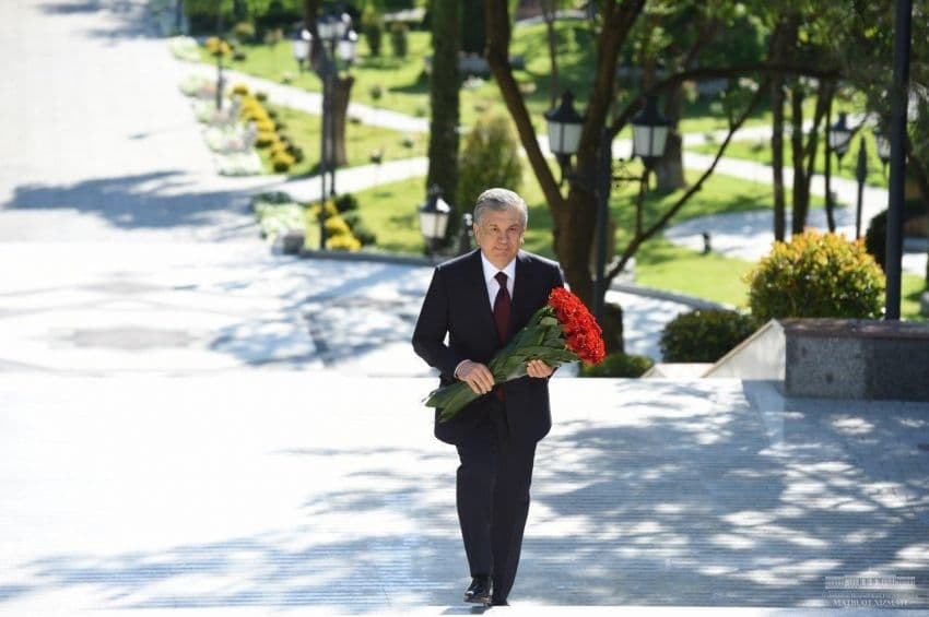 Toshkentda Adiblar xiyoboni ochildi