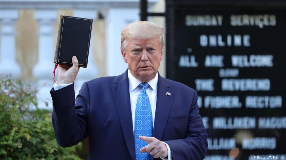 АҚШдаги ҳуқуқ ҳимоячилари Трампга қарши даъво қўзғатди