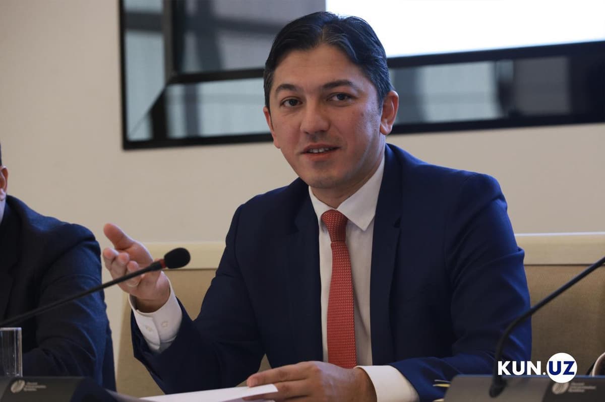 Otabek Nazirov: «Xorijiy valutada ifodalangan tashqi qarz miqdorini nazorat qilib borishimiz kerak»