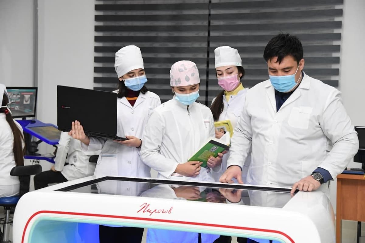 SSV tibbiyot texnikumlarining kollejlardan farqi bo‘yicha izoh berdi