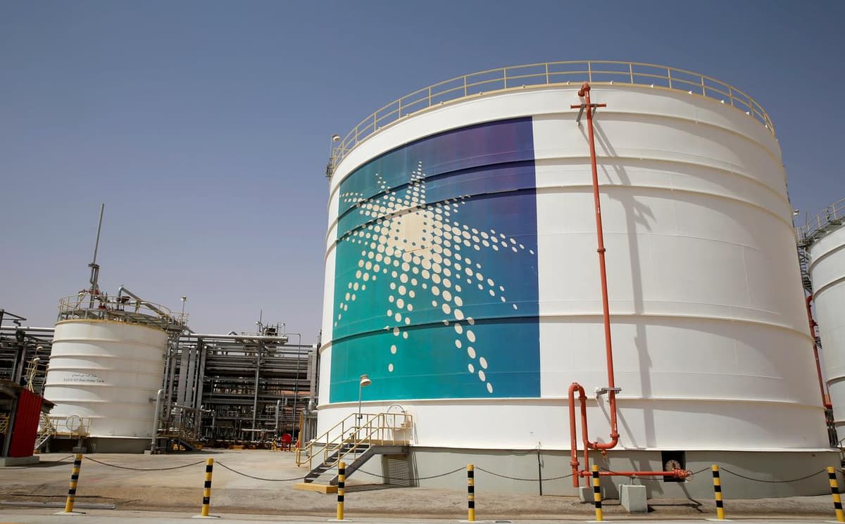 Saudi Aramco MDHga yetkazib beriladigan gaz narxini ikki baravarga arzonlashtiradi