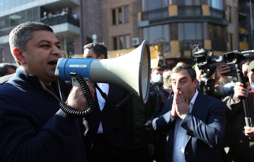 Armaniston MXX sobiq rahbari hibsga olindi