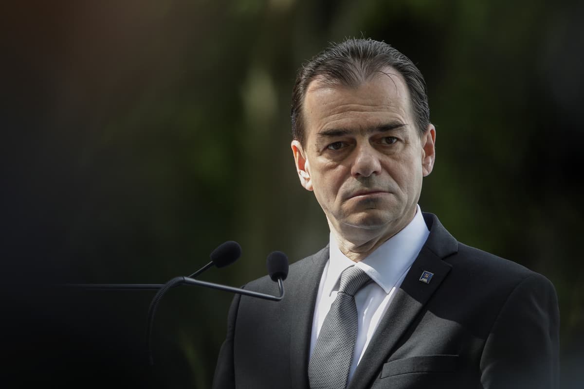 Ruminiya bosh vaziri iste'foga chiqdi 
