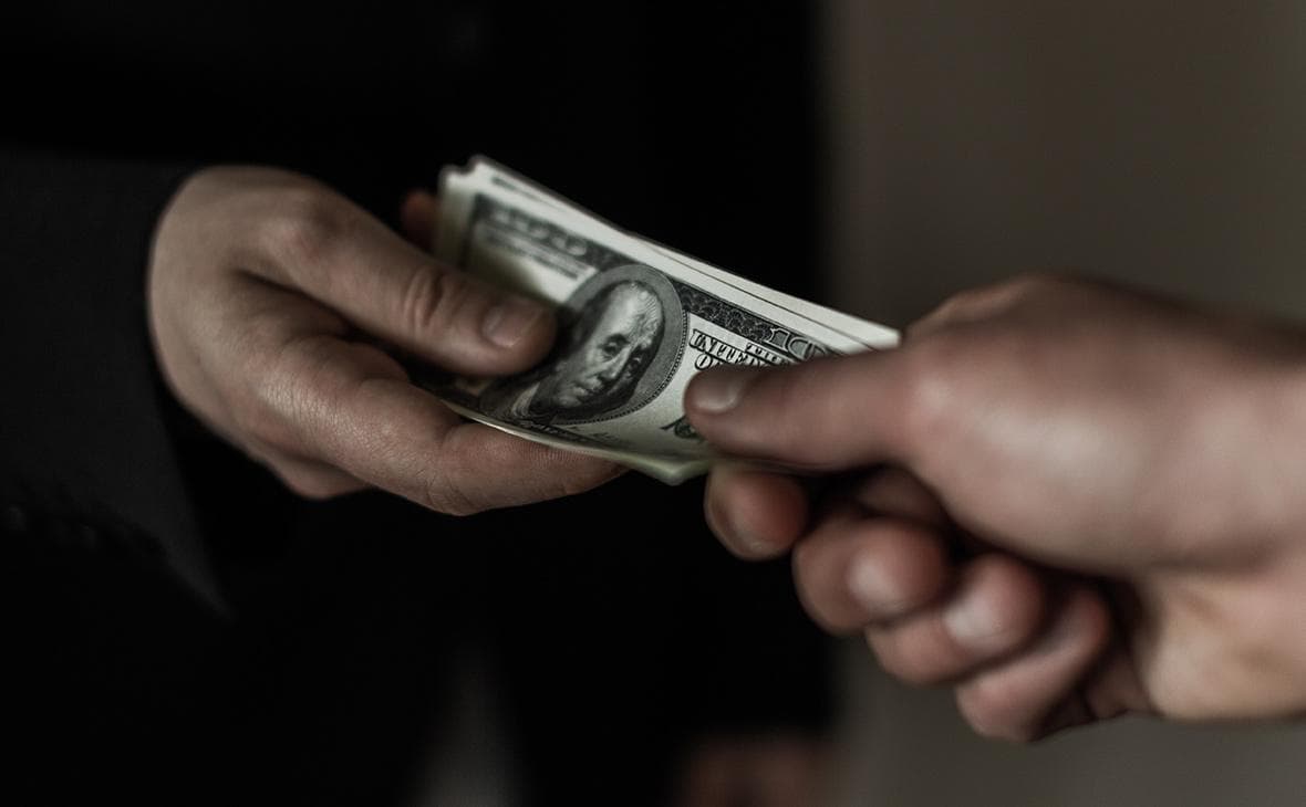 Инсофга чақиришнинг ўзи етарли эмас: одамлар нега коррупцияга қўл уради?