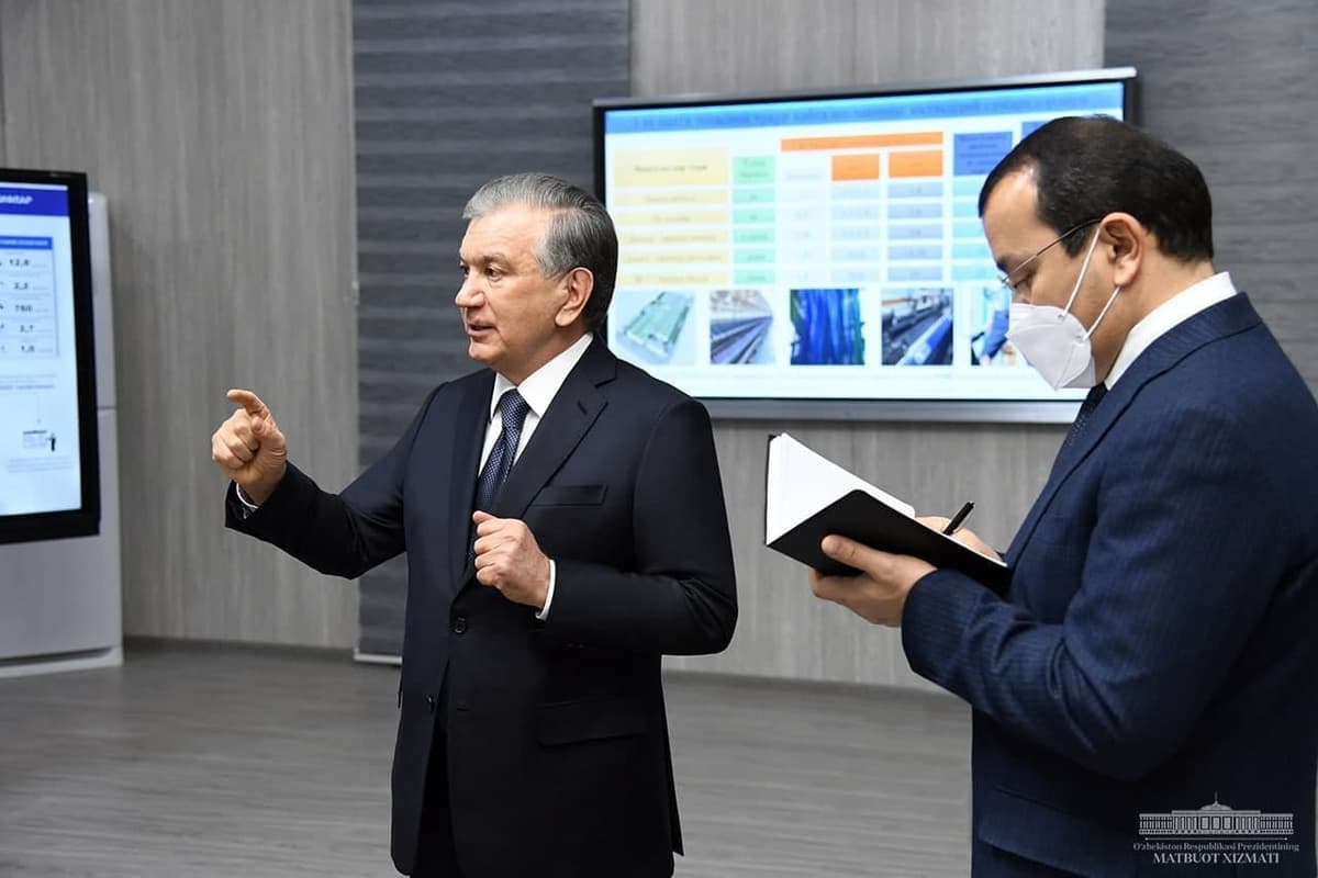 Prezident: Xalq ichida yurib, har bir yoshning muammosini hal etib bersak, vaziyat o‘zgaradi