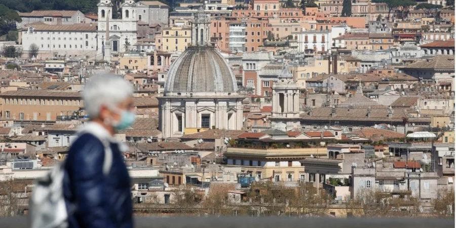 «Sirli dushman kimning ichiga yashiringanini bilmaymiz»: Italiyadagi hayot haqida hikoya