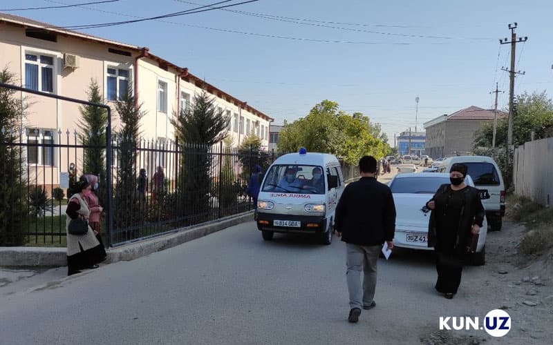 Tanqidga javob: Urgutdagi tez yordam va tug‘ruq bo‘limlariga boradigan yo‘l kengaytiriladigan bo‘ldi