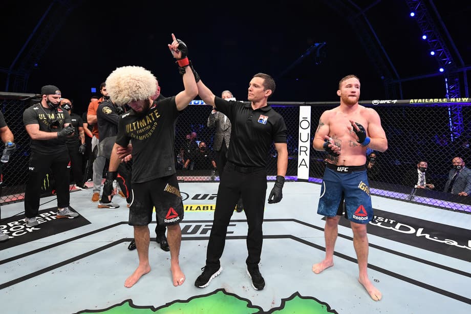 Habib Nurmagomedov Jastin Getjini muddatdan oldin taslim etdi va faoliyati yakunlanganini e'lon qildi