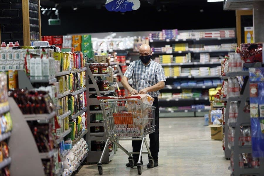 Turkiyaning beshta supermarketlar tarmog‘i “qimmat narxlar” uchun yirik jarimaga tortildi