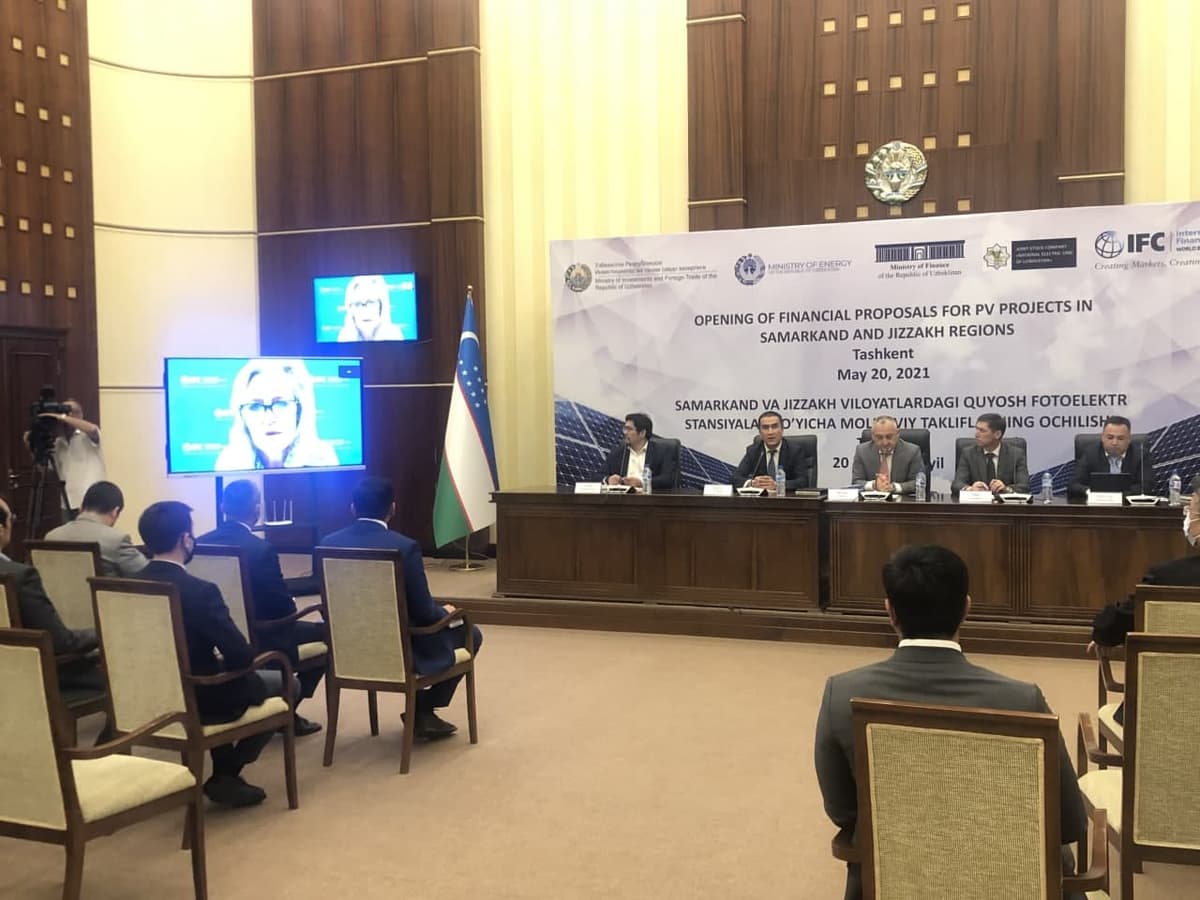 Masdar выиграла два тендера на строительство солнечных электростанций в Узбекистане 
