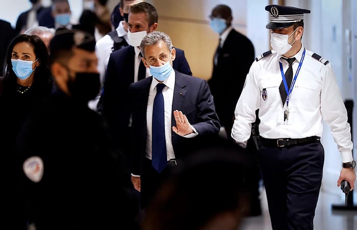 Nikolya Sarkozi korrupsiyada ayblanib qamoq jazosiga hukm qilindi