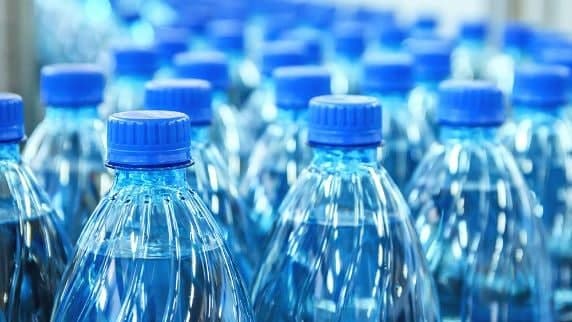 Ichimlik mahsulotlarining iste'mol qadoqlariga ixtiyoriy depozit tizimi joriy etiladi