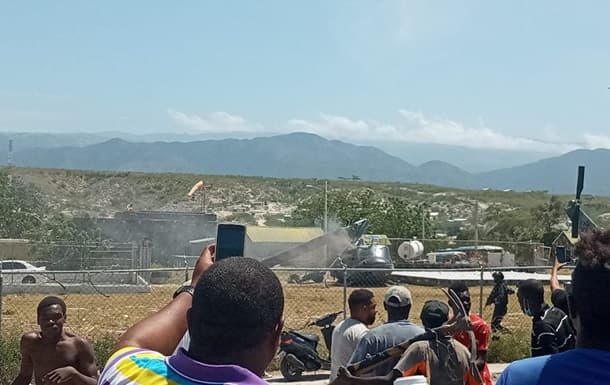 Dominikanaga qarashli harbiy vertolyot Haiti bilan chegarada falokatga uchradi