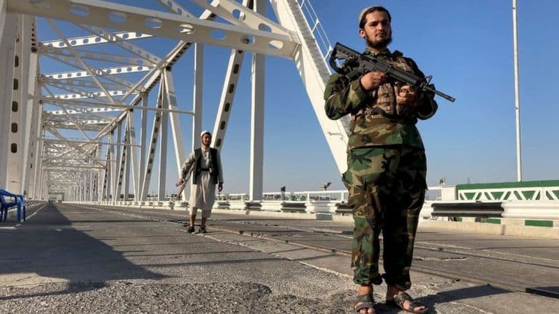 Toliblar hukmronligidagi bir oy: Afg‘onistondan lavhalar