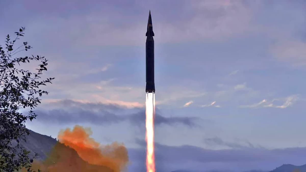 Shimoliy Koreya birinchi marta gipertovushli raketani sinovdan o‘tkazdi 