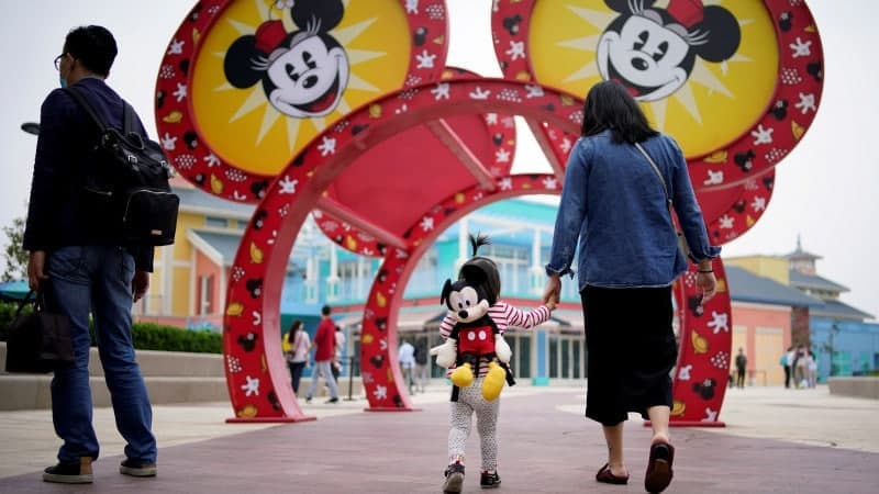Xitoydagi Disneyland’dan 30 mingdan ko‘proq kishi koronavirus sababli tashqariga chiqarilmadi