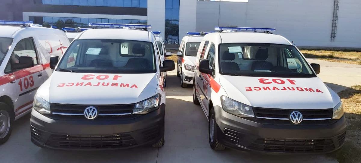 Минздрав начал получать автомобили «скорой» Volkswagen Caddy на замену устаревшим Damas