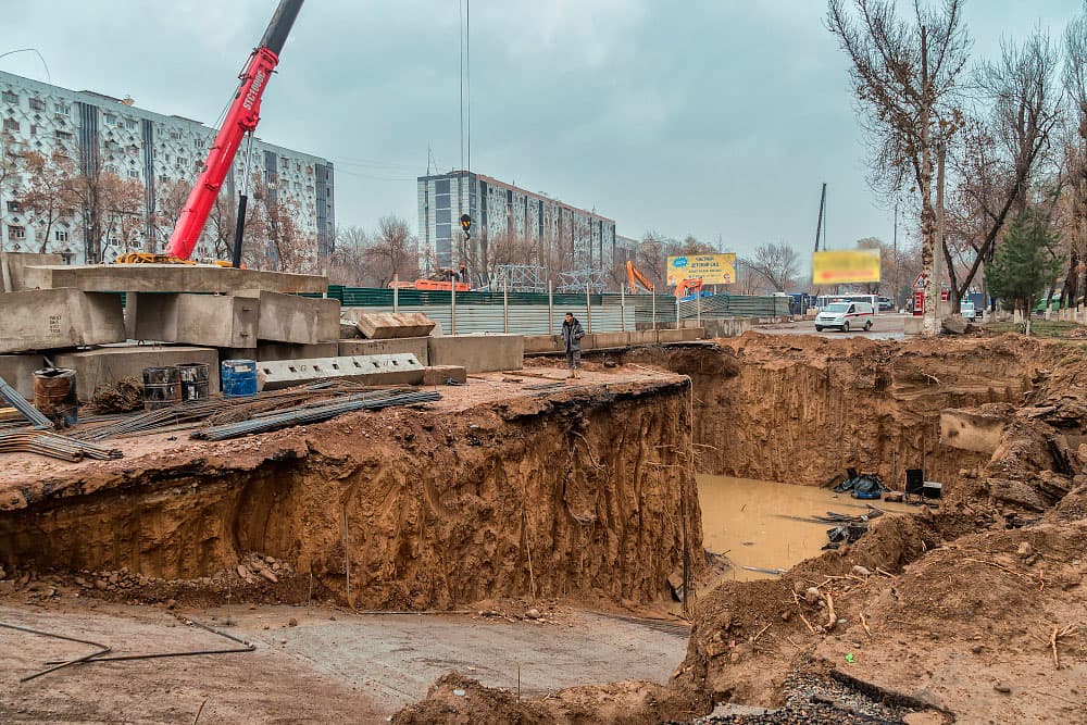 Yunusobod metrosi qurilishida vafot etganlardan birining yaqinlariga kompensatsiya mojarosi bo‘yicha sud ishi yakunlandi