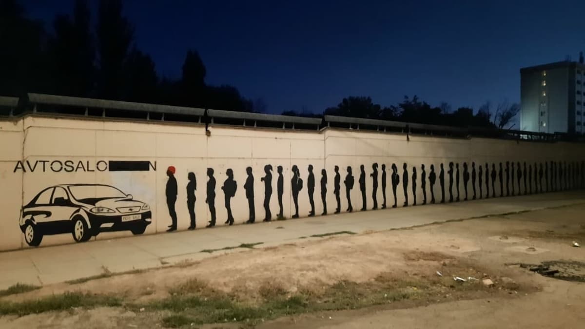 UzAuto avtomobillari uchun turnaqator navbatlar. Sabab nimada?