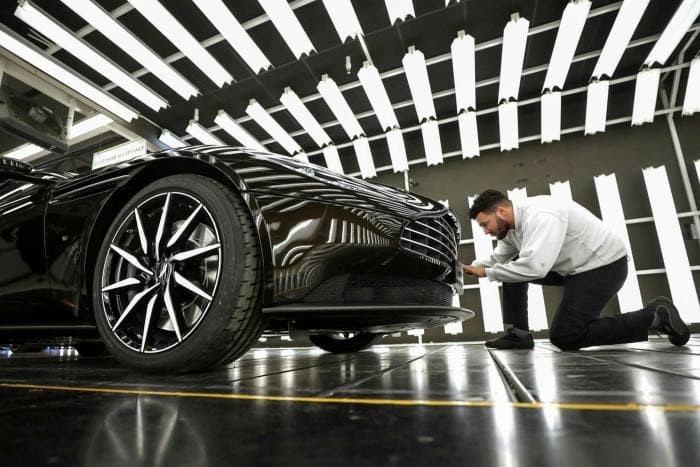 Aston Martin электромобиллар ишлаб чиқаришни режалаштирмоқда
