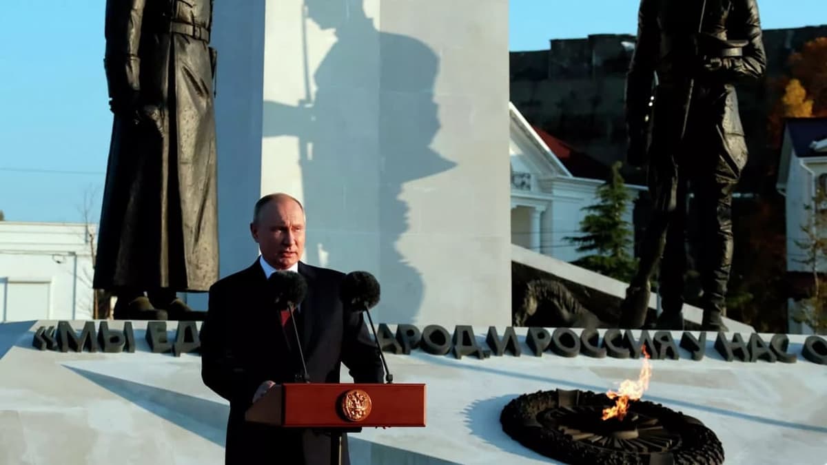 Украина ташқи ишлар вазирлиги Путиннинг Қримга ташрифи сабабли норозилик билдирди
