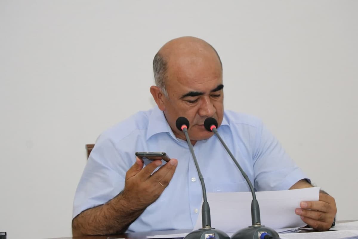 Zoyir Mirzayev aholi murojaatlariga e'tiborsizlik qilgan bir qancha rahbarlarni ishdan bo‘shatdi