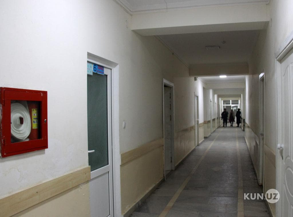 Qaşqadaryoda qişloq vraçlik punktining sanitariya holati qoniqarli emasligi va tibbiy jihozlar yetişmasligi aytildi